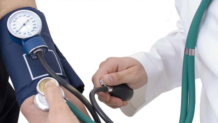 Leia mais sobre o artigo Hipertensão: cuidados ao medir pressão facilitam acompanhamento
